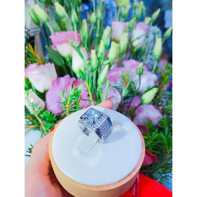Nhẫn nam màu bạch kim đính xoàn mẫu mới về