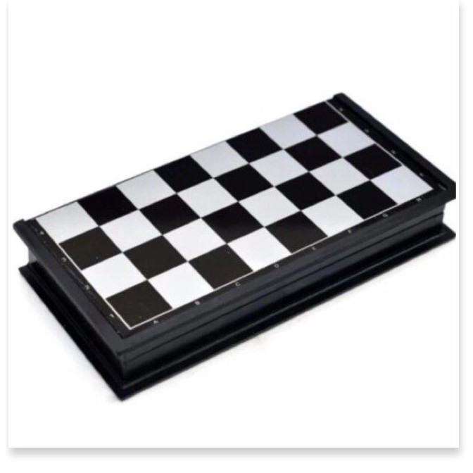 Bàn cờ vua 🎉SALE ️🎉  Bàn cờ vua nam châm tiện lợi, có nam châm chống thấm nước, nhẹ và có thể gấp đôi