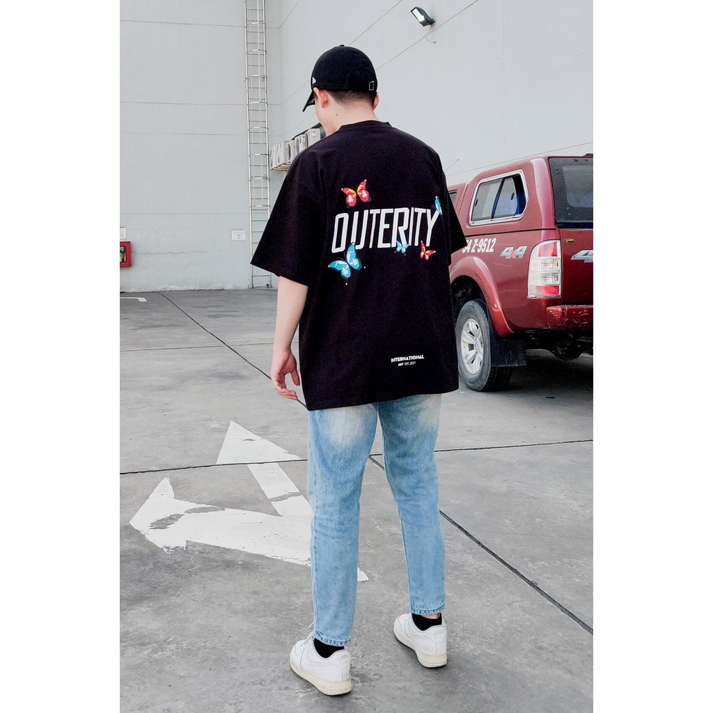 Áo thun  OUTERITY màu đen và trắng - form rộng tay lỡ unisex -  MAYLAN STORE