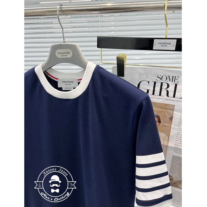 Áo Phông Thom Browne 4 Vạch Bo Gấu