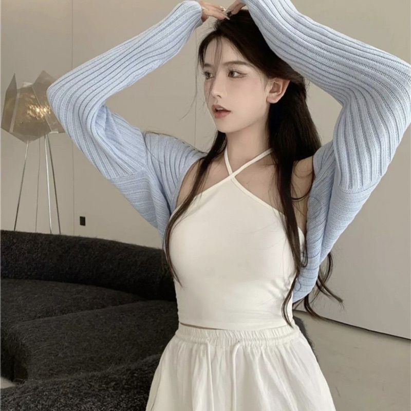 Áo croptop dây chéo cổ sexy