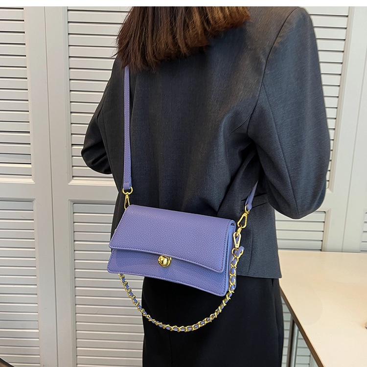 Túi đeo chéo vai IELGY quai xích chất lượng cao dễ phối đồ thời trang cho nữ