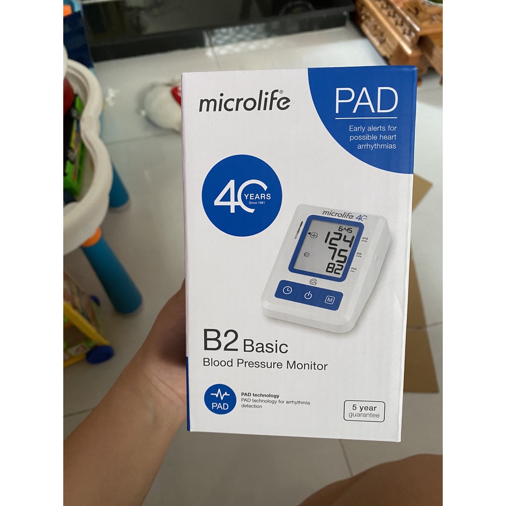 Máy đo huyết áp MICROLIFE BP B2 Basic thế hệ mới cho độ chính xác cao, dễ sử dụng