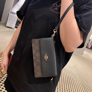 Ví Dài Phong Cách Thời Trang Mới Dành Cho Nữ F78229