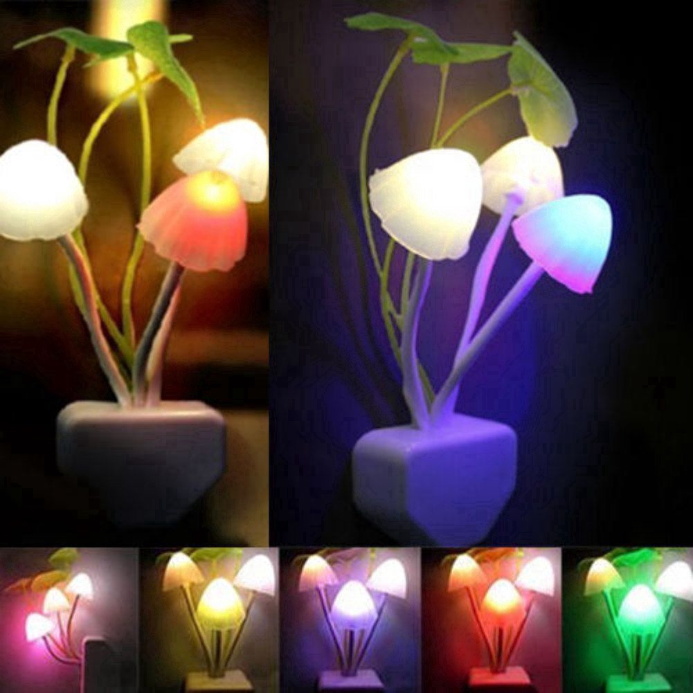 Đèn ngủ LED hình nấm với phích cắm nguồn US