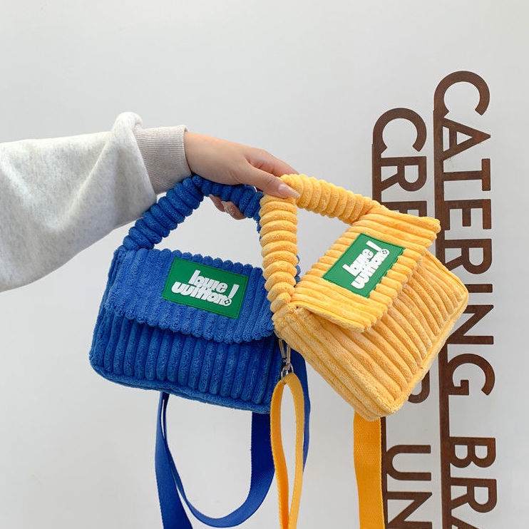 Túi đeo chéo ENVIROSAX dáng vuông nhỏ vải nhung dễ thương cho học sinh