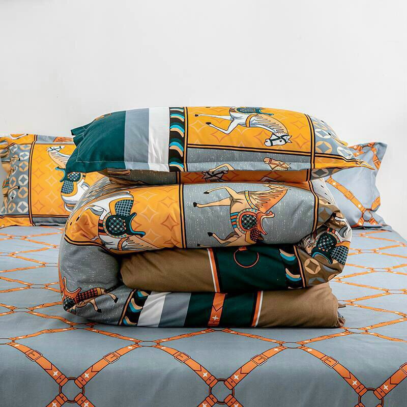 Bộ chăn ga gối , drap giường cotton poly họa tiết ngựa phối nhiều màu sắc