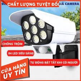 Đèn năng lượng mặt trời giả camera tự động BẬT TẮT chống trộm. có điều khiển