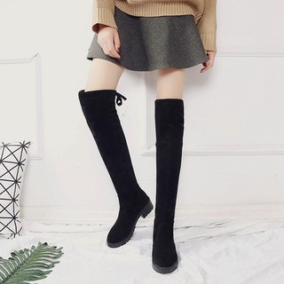 Bốt cao cổ đến đùi