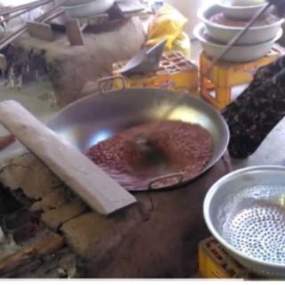 Hạt dưa rang bơ không màu ( gói 500gr)