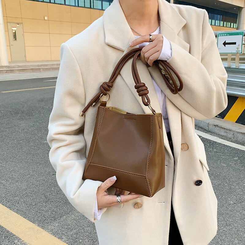 Túi đeo chéo vai boston JASMIN NOIR bằng da PU đơn giản retro cho nữ