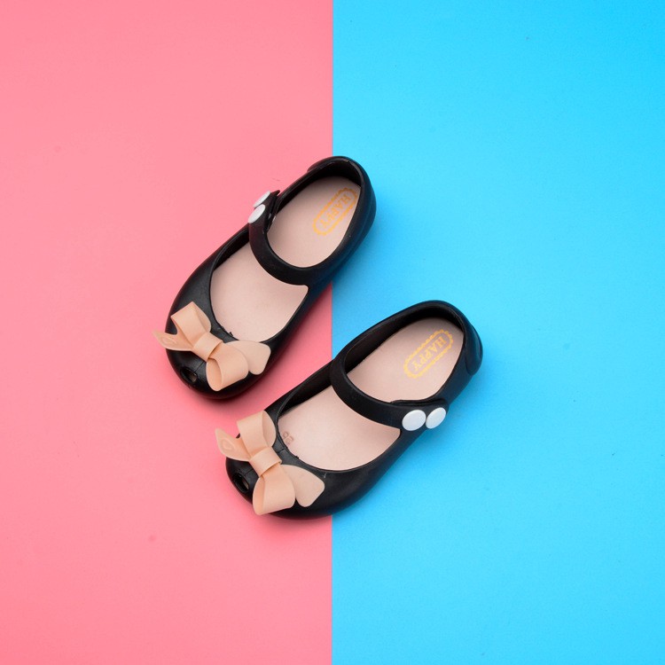 Giày búp bê bằng nhựa PVC mềm đế bằng thời trang mùa hè cho bé gái