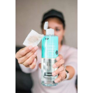 NƯỚC TẨY TRANG NEUTROGENA DEEP CLEAN PURIFYING MICELLAR CLEANSING WATER.
