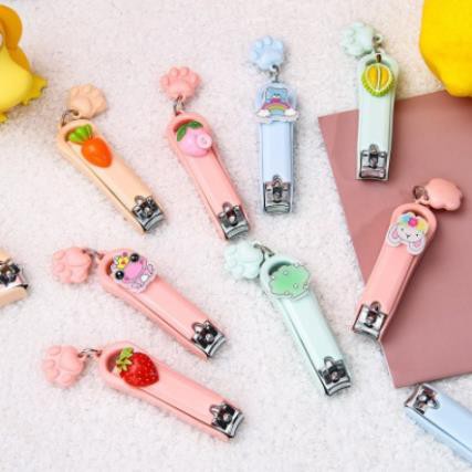 Bấm móng tay cu te, kiềm bấm móng tay 2 in 1 (vừa làm móc chìa khóa vừa làm dụng cụ bấm móng tay)