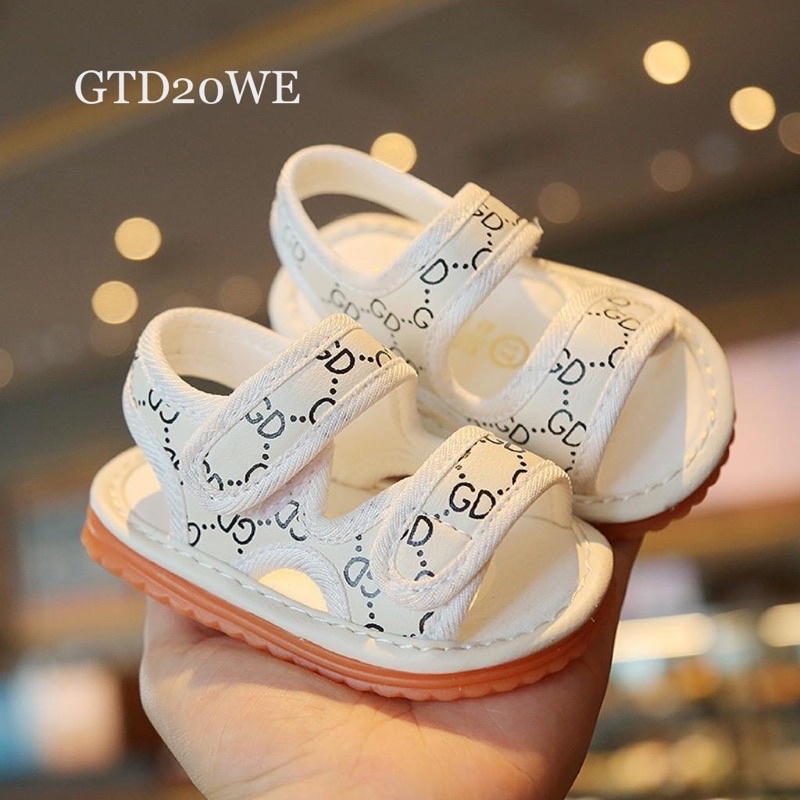 Giày tập đi 2 quai