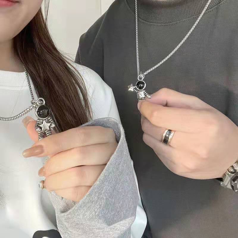 Vòng cổ choker Hishop chất liệu bạc mặt hình bướm thời trang Hàn Quốc dành cho nữ