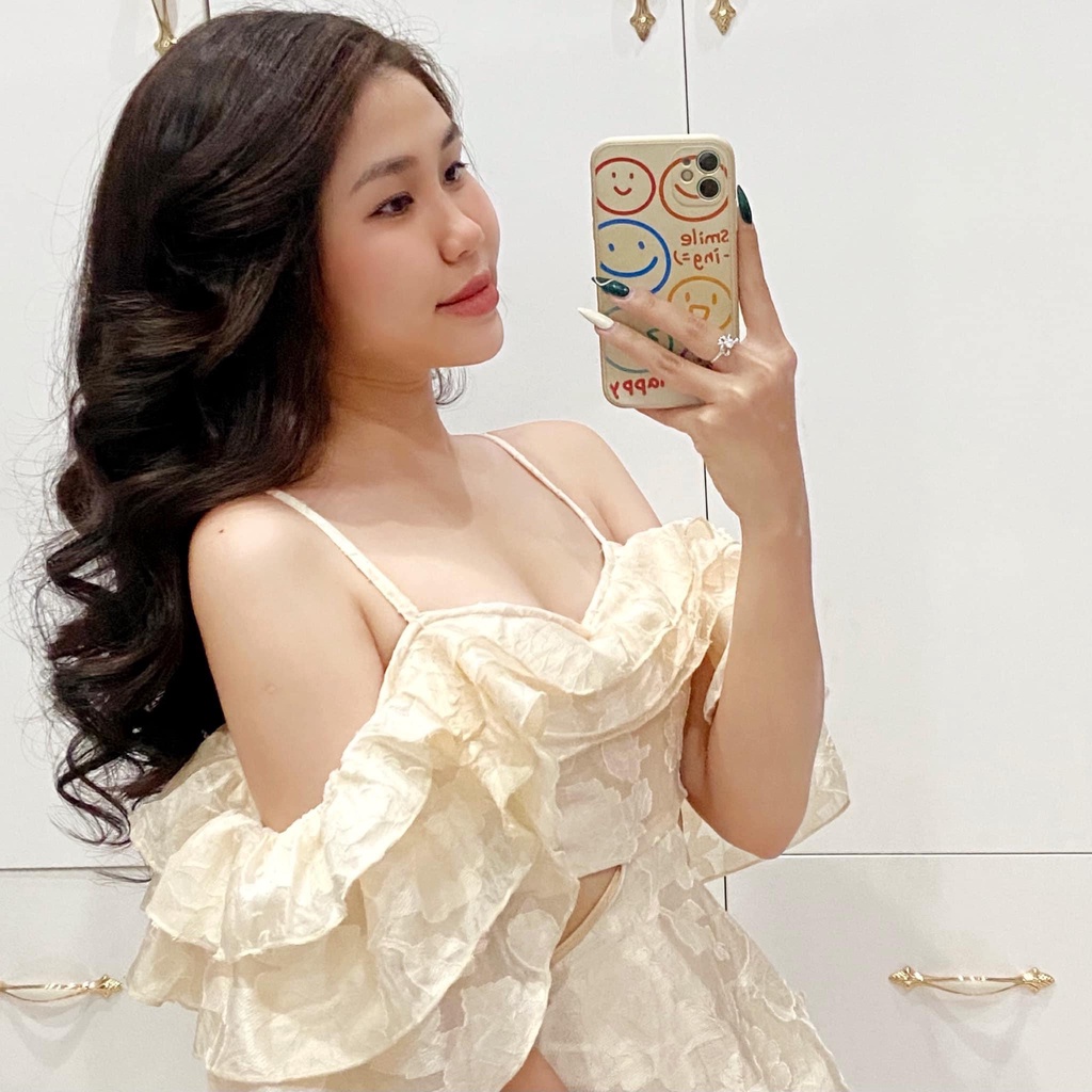 Đầm Tầng Khoét Eo Hai Dây Rớt Vai Tầng Màu Nude Đi Tiệc Hẹn Hò