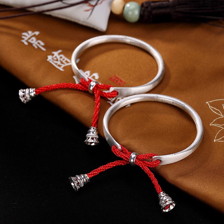 Vòng Tay Bạc Khắc chú Dành Cho Bé VT330