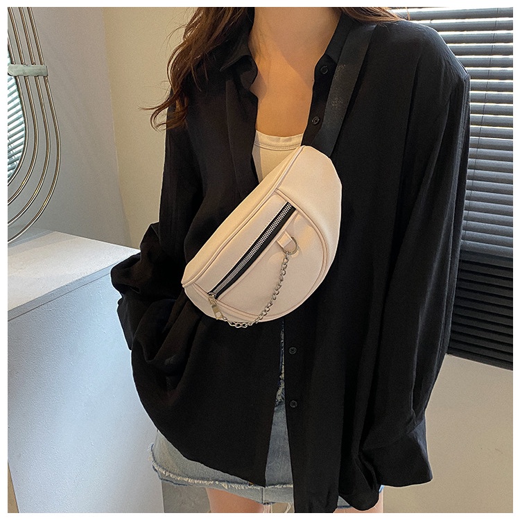 Túi đeo chéo JASMIN NOIR bằng da PU phối dây xích dành cho nữ