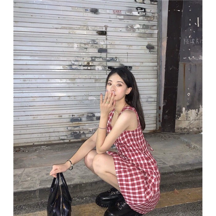 Váy hai dây cổ vuông kẻ caro đáng yêu dễ thương