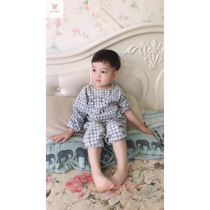 (Hàng cao cấp) Bộ Quần Áo Phong Cách Hàn Quốc In Hình Vit Kẻ Nâu và Trắng Chất Liệu Đũi Cho Bé Trai Bé Gái