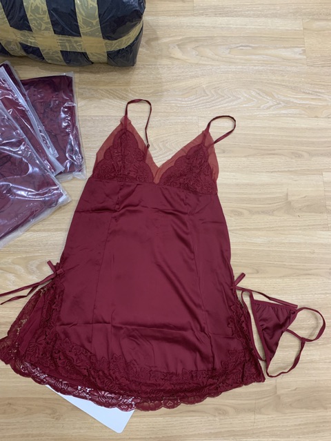 VÁY LỤA PHỐI REN