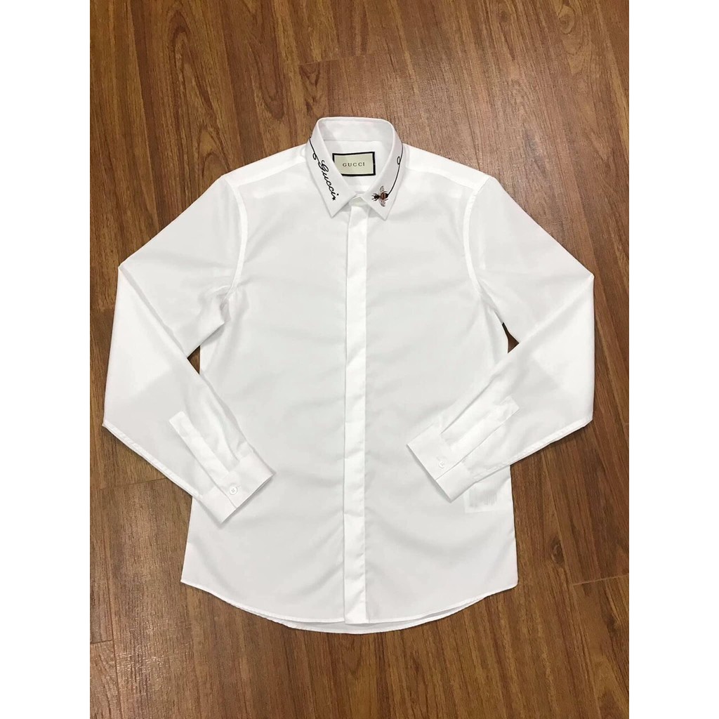 ĐỈNH CAO SALE 10.10 🍀 | SALE | Áo sơ mi trắng họa tiết thêu ong ở cổ đẹp Chất Đẹp ... . . . ! . . new