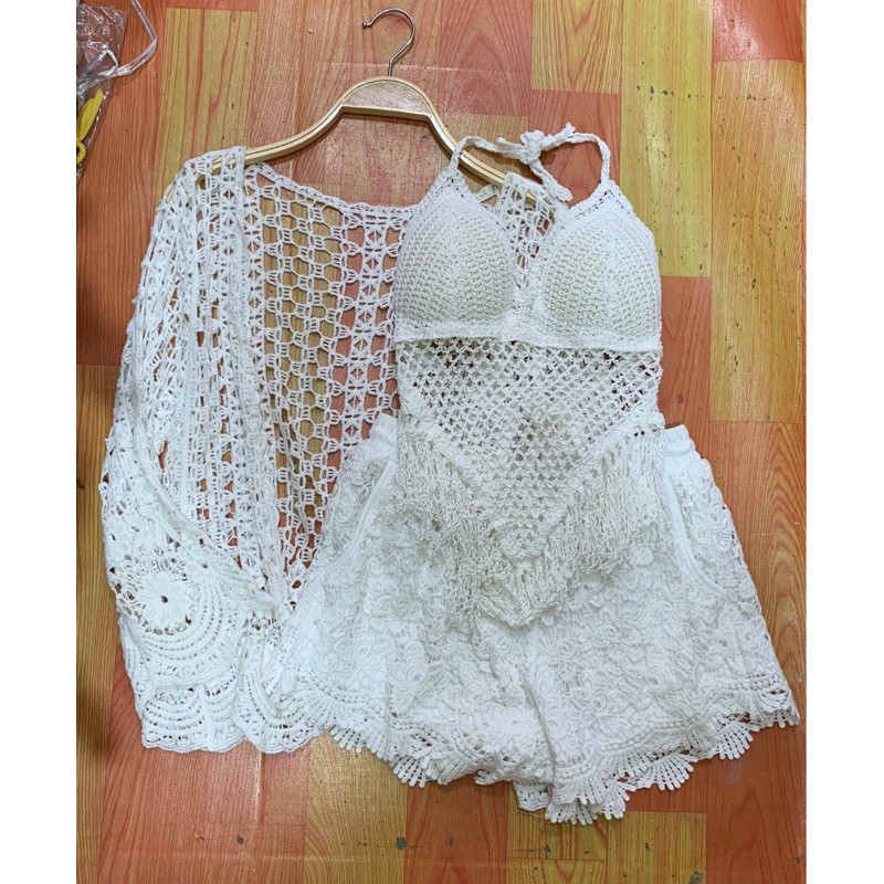 set biển - set 3 món - bra yếm tam giác + quần ren hoa hot hit + choàng ren tay sóng (có tách rời)