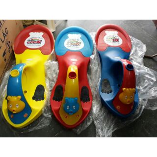 Xe lắc có nhạc