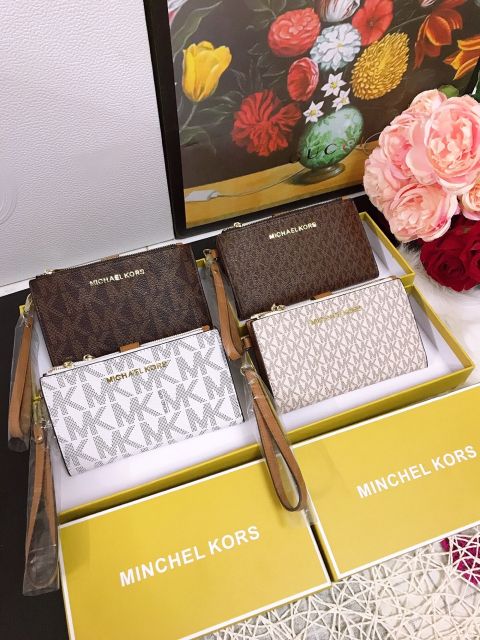 VÍ DÀI CẦM TAY 2 KHÓA KÉO SZ 18 - KÈM HỘP