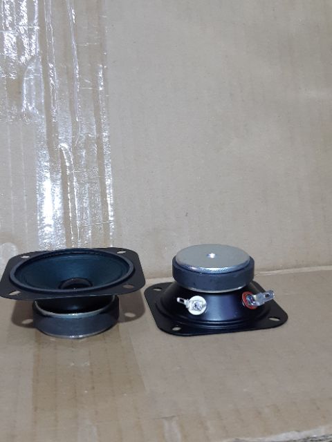 Loa Treble giấy vuông 1 từ 7 x7 cm giá 2 cái 65k