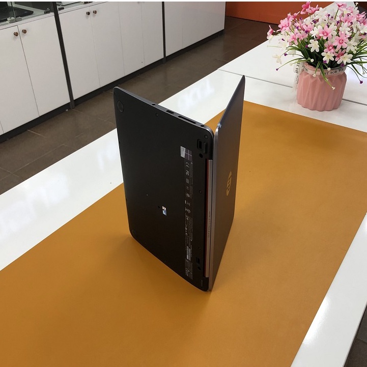 Laptop HP Elitebook 1020SE Core M5 Y51/ Ram 8Gb/ Màn hình 12.5inch 2k/ Vỏ hợp kim cao cấp | BigBuy360 - bigbuy360.vn