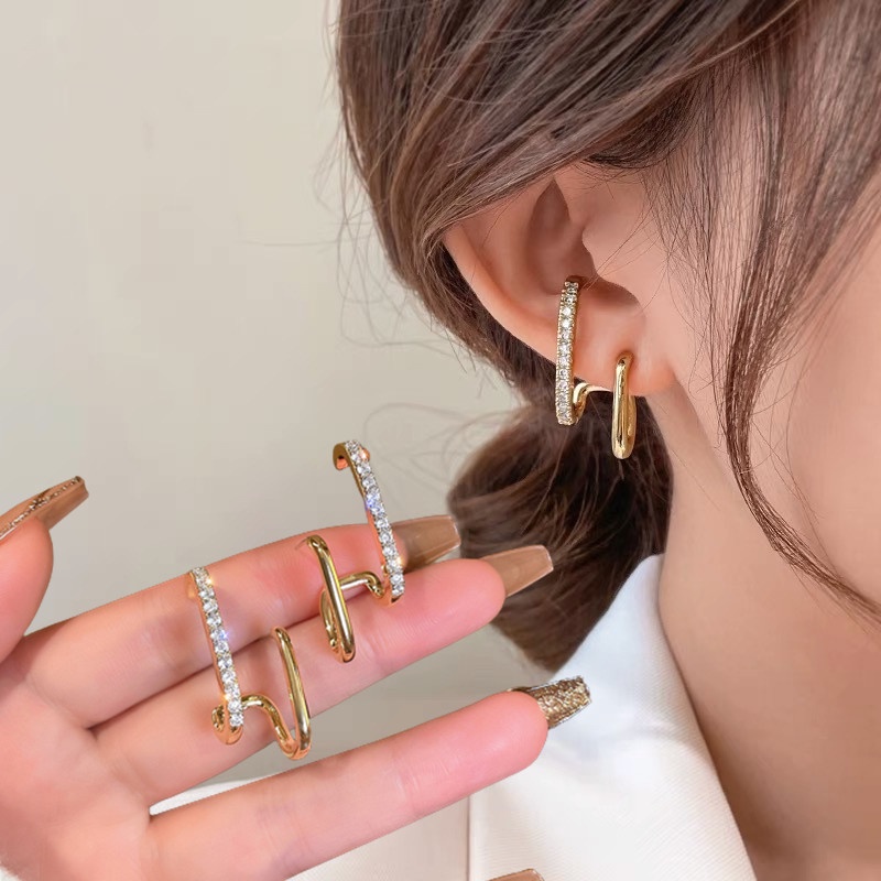 1 Đôi Bông Tai Kim Loại Đính Kim Cương Nhân Tạo Phong Cách Hàn Quốc Sang Trọng Dành Cho Nữ