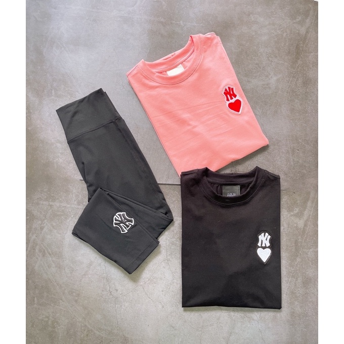 Áo NY logo trái tim thêu  2023 MLB HEART TEE thời trang