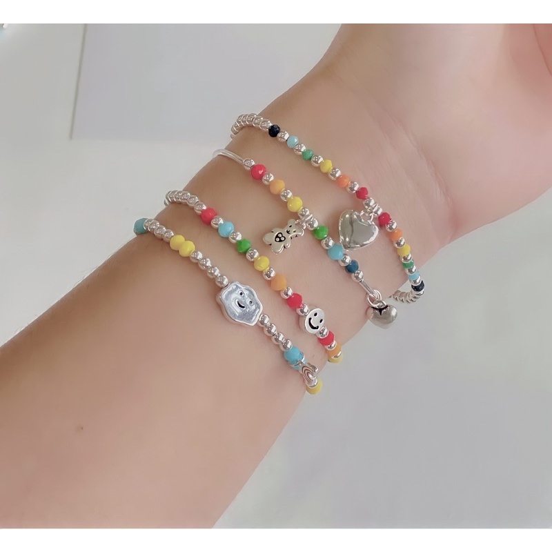 ĐỌC KĨ MÔ TẢ - Vòng tay dây cước hạt cườm gắn charm