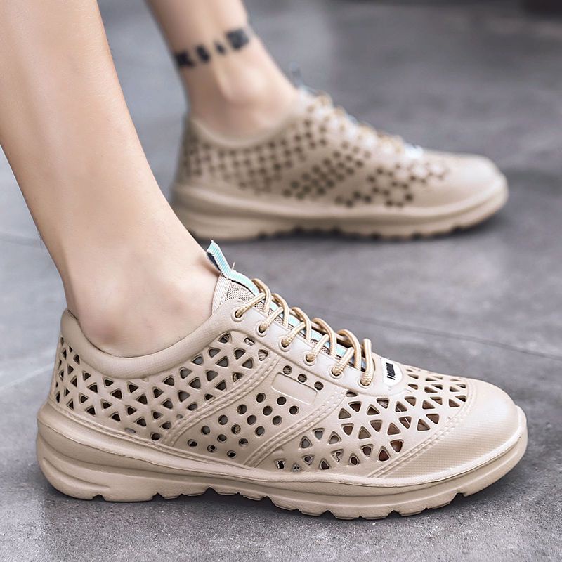 2022 Giày lội nước nam đục lỗ