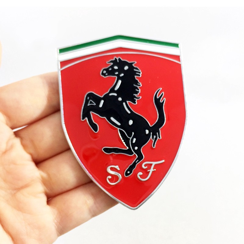 Logo Bằng Kim Loại Hình Ngựa Độc Đáo Để Trang Trí Cho Xe Ferrari