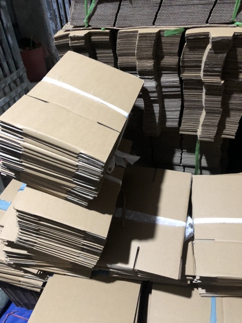 20x10x10 hộp carton đóng hàng giá rẻ