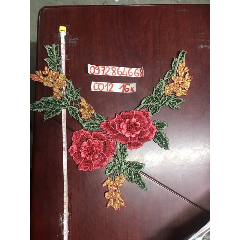 Cổ thêu hoa nổi mã CO12