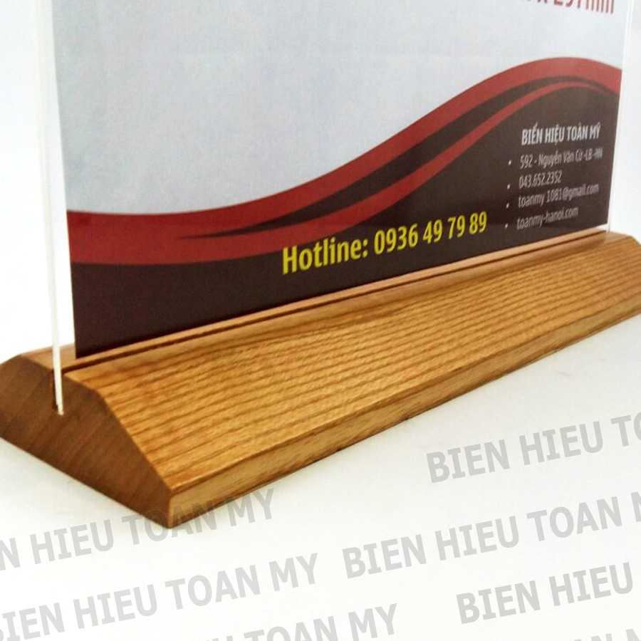 Kệ mica A4 - Standee đế gỗ để bàn A4