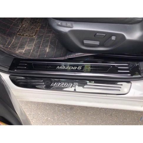 Ốp bậc cửa Mazda 6 2013 - 2021 Titan cao cấp