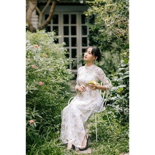 Minx - áo dài chiffon thêu đính hạt
