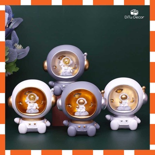 Đèn phi hành gia 2 trong 1, mô hình phi hành gia trang trí bàn làm việc, phòng ngủ siêu chất - DiTo Decor