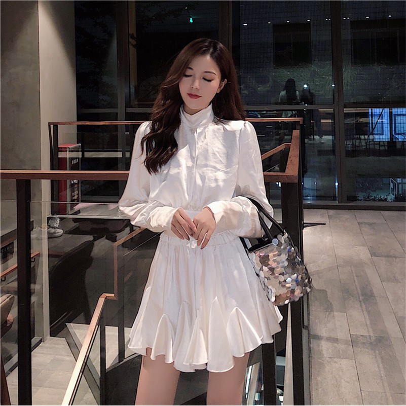 SET RỜI ÁO+ CHÂN VÁY NHŨ XÒE HỞ LƯNG QUẢNG CHÂU ORDER MÃ 94823