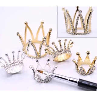 Đế vương miện kê cọ