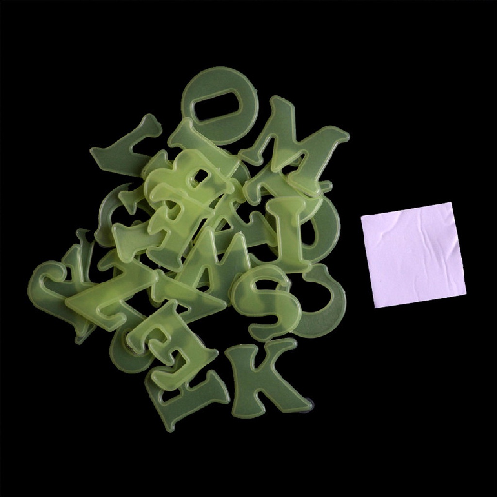 Bộ 26 Chữ Cái Dạ Quang Dán Trang Trí Phòng Ngủ Cho Bé