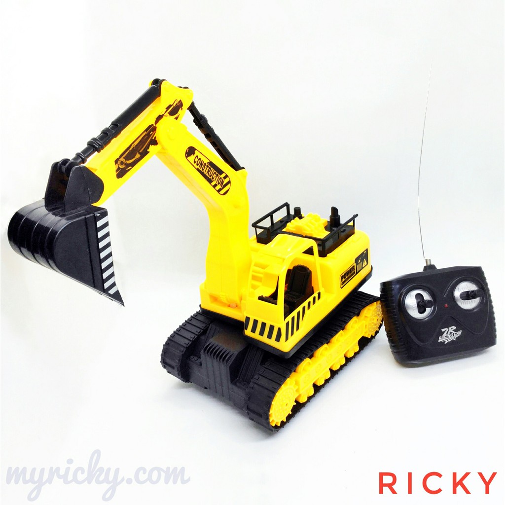 Xe xúc điều khiển từ Xa bánh xích MANIPULATOR