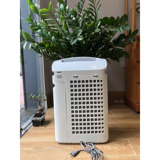 Máy lọc không khí - bù ẩm Sharp KC- Z40