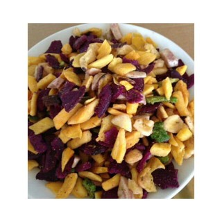500g hoa quả sấy vụn thập cẩm . Hàng ATVSTP. Hạn dùng đến 6/7/2021.