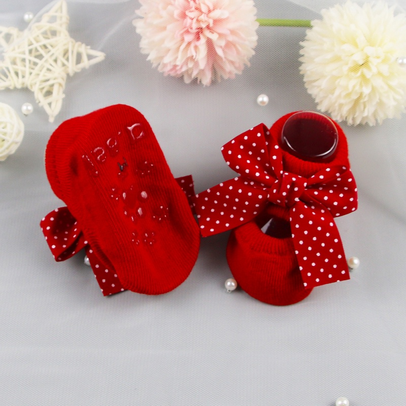 Bộ 2 Đôi Vớ Cotton Chống Trượt Đính Nơ Đỏ Dễ Thương Cho Bé